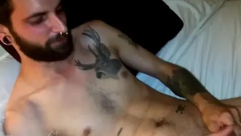 PitsAndPubes - Hipster Vincent Wilde Showing His Body Parts