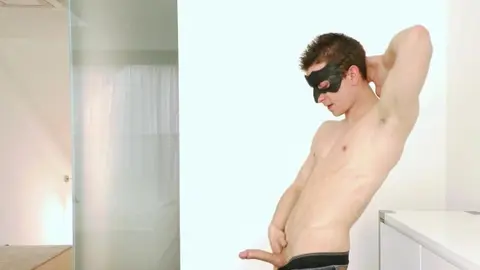 Maskurbate - Very sexy Czech amateur Ryan during audition