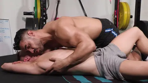 Muscle worship and hardcore fucking with true gay machos